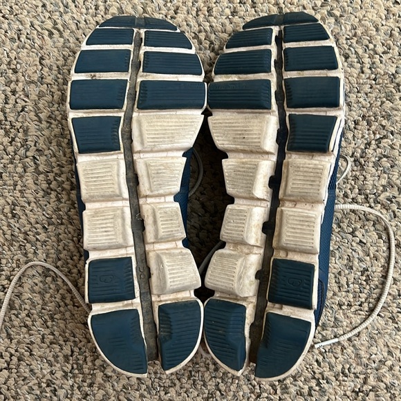 On Cloud 5 - Picture 2 of 6